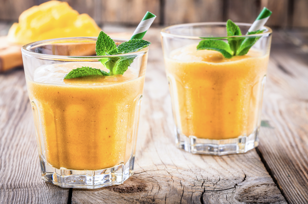 smoothies,fruit smoothie,mango smoothie,mango drink,banana,halal,Muslim,benefits,healthy,health benefits,Moroccan,mango smoothie recipe,smoothie ingredients